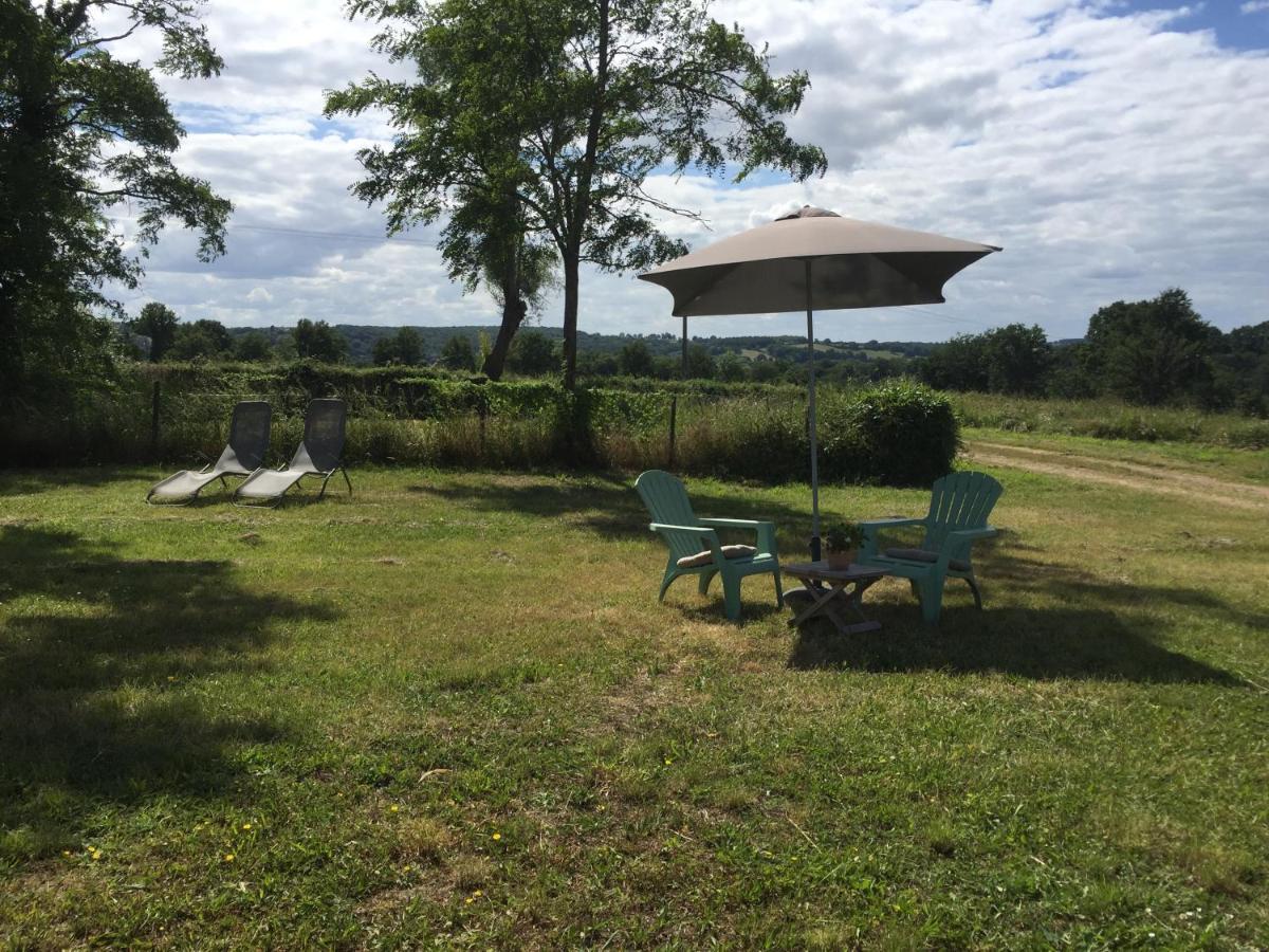 Chambres D'Hotes Domaine Les Grands Perons Hérisson 外观 照片