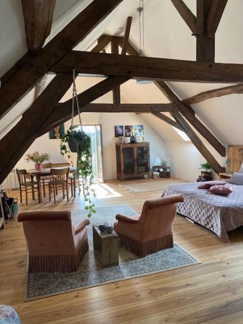 Chambres D'Hotes Domaine Les Grands Perons Hérisson 外观 照片