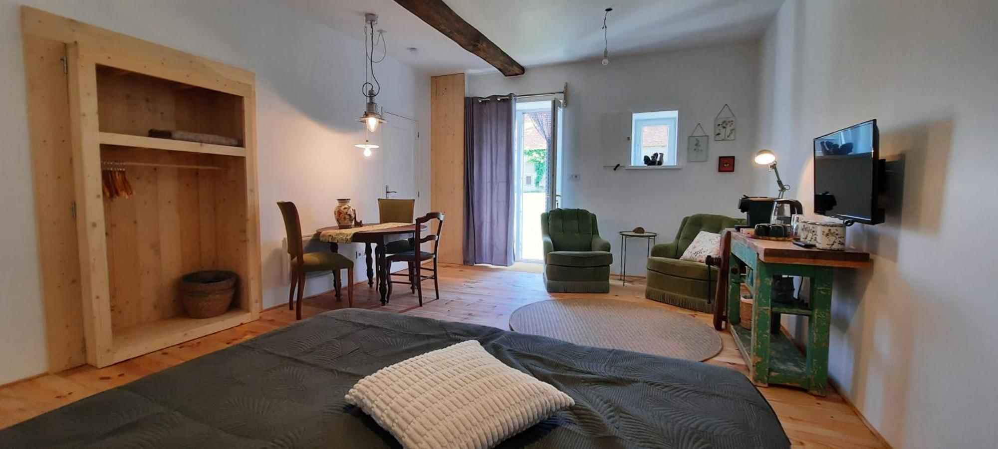 Chambres D'Hotes Domaine Les Grands Perons Hérisson 外观 照片